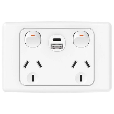DETA Double Pole Double Power Point With USB A+C Car Charger