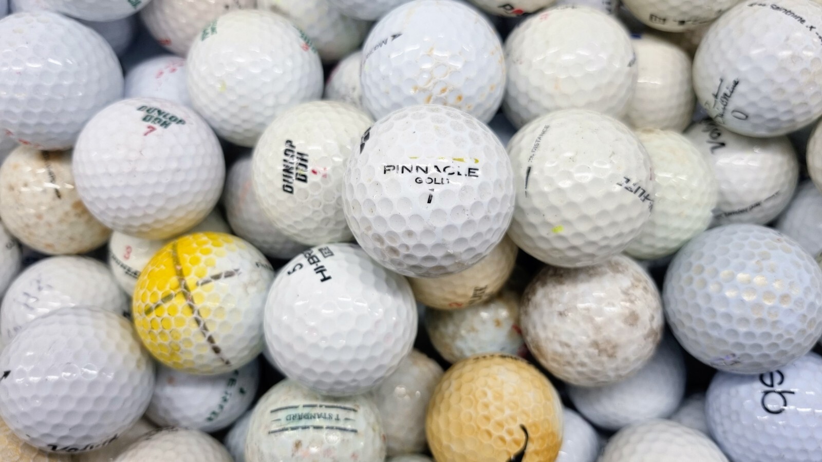 50 Mixed Golf Balls Practice Grade Golf Clubs & Equipment Sporting Goods
