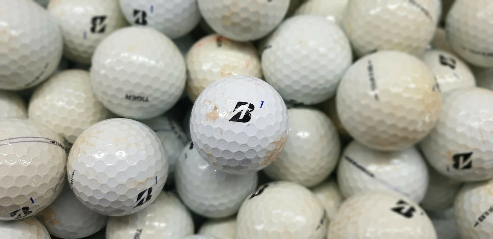 50 Bridgestone Tour B XS Golf Balls Golf Clubs & Equipment