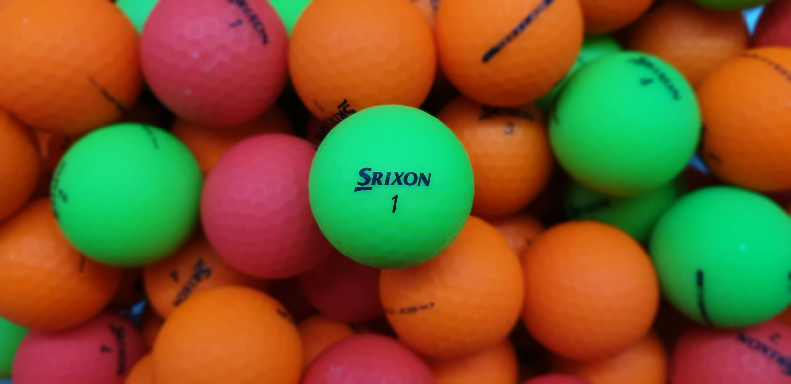 Srixon Soft Feel Matte Colour Golf Balls 1 Dozen 12 Mint / Near Mint Grade